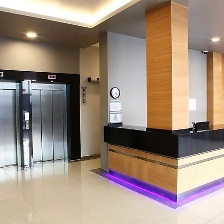 Express Manisa-west By Ihg 4*