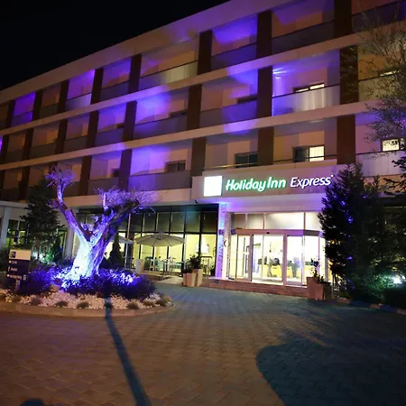 Hotel Express Manisa-west By Ihg 4*