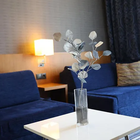 Express Manisa-west By Ihg Hotel 4*