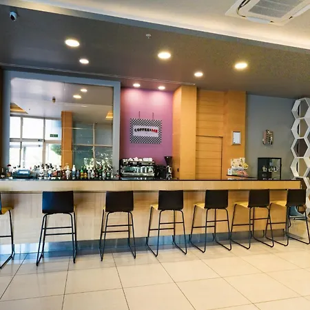 马尼萨西智选假日酒店 酒店 4*
