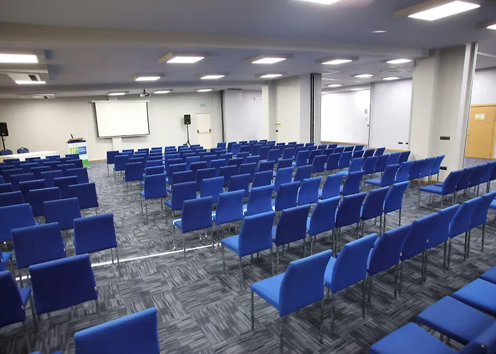 Hotel Express Manisa-west By Ihg