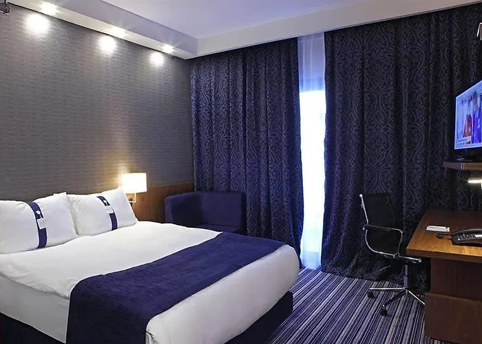 Hotel Express Manisa-west By Ihg 4*